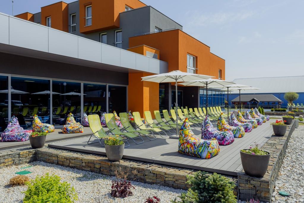 Hotel Tenis Zvolen Exterior photo